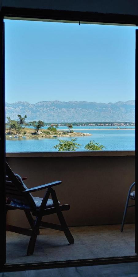 Seaview Holiday Apartments, Ventura Нин Экстерьер фото