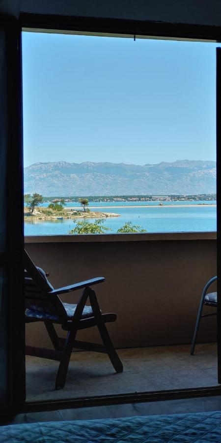 Seaview Holiday Apartments, Ventura Нин Экстерьер фото