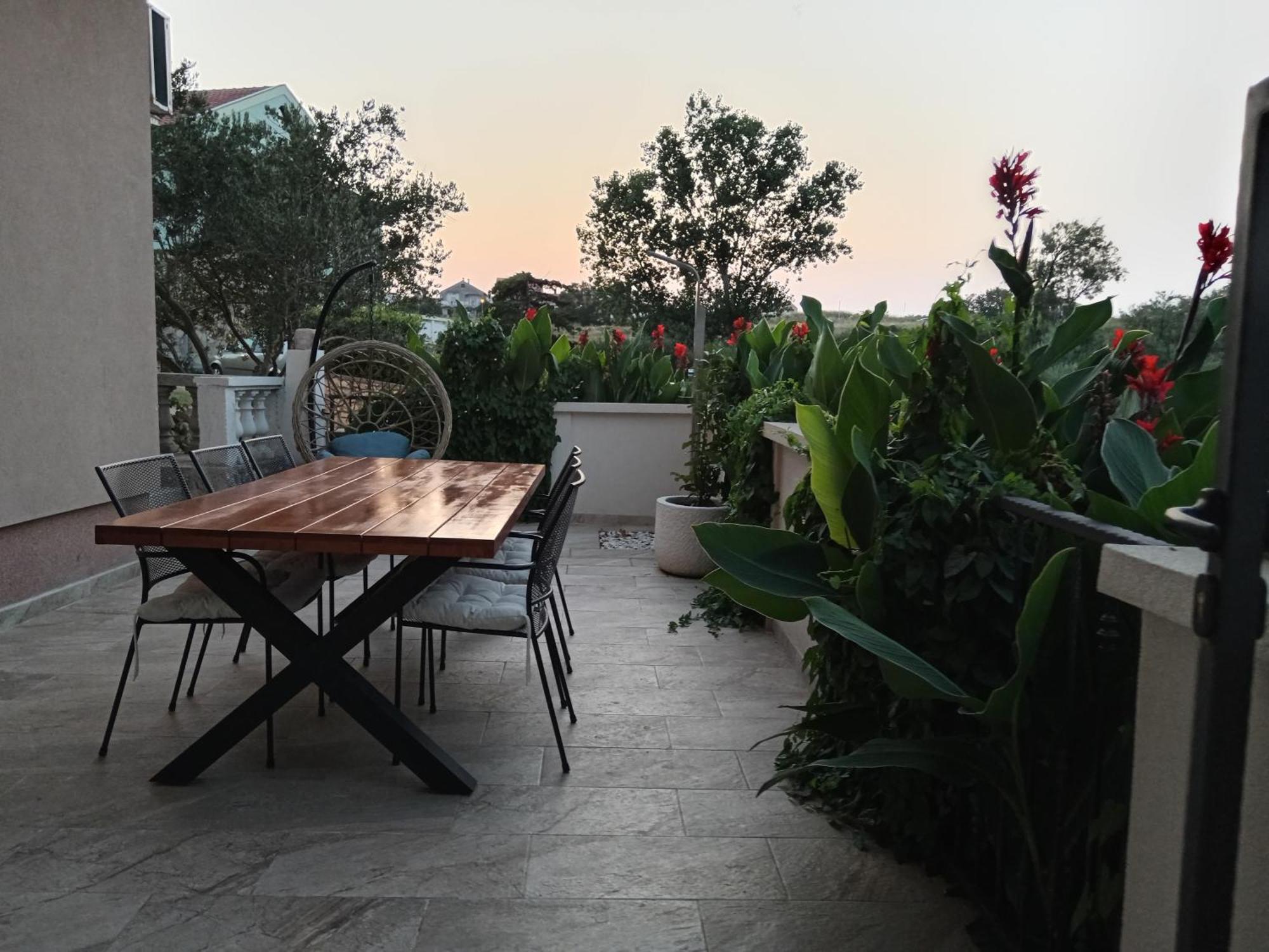 Seaview Holiday Apartments, Ventura Нин Экстерьер фото